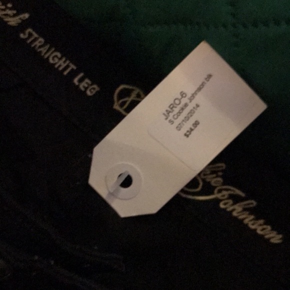 Faith Straight Leg Jeans by Cookie Johnson. - Picture 6 of 16